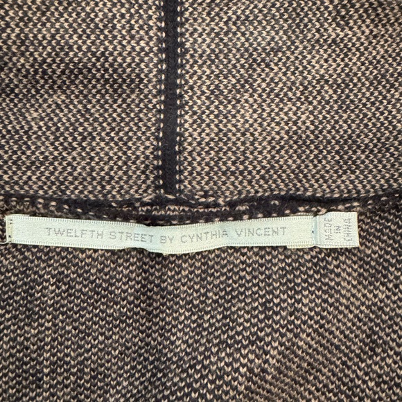 Twelfth Street by Cynthia Vincent Cardigan- Size Petite - Picture 13 of 16
